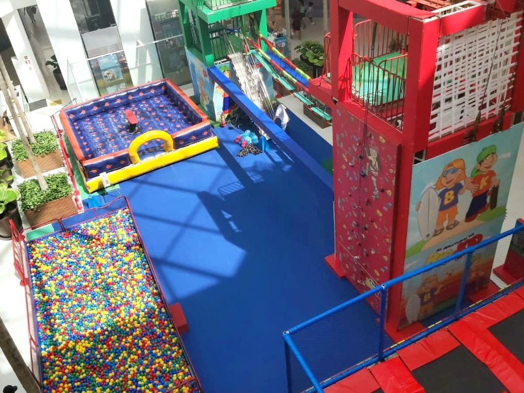 Parque ‘As Aventuras de Big e Kid’ faz a alegria da criançada no Shopping Bela Vista