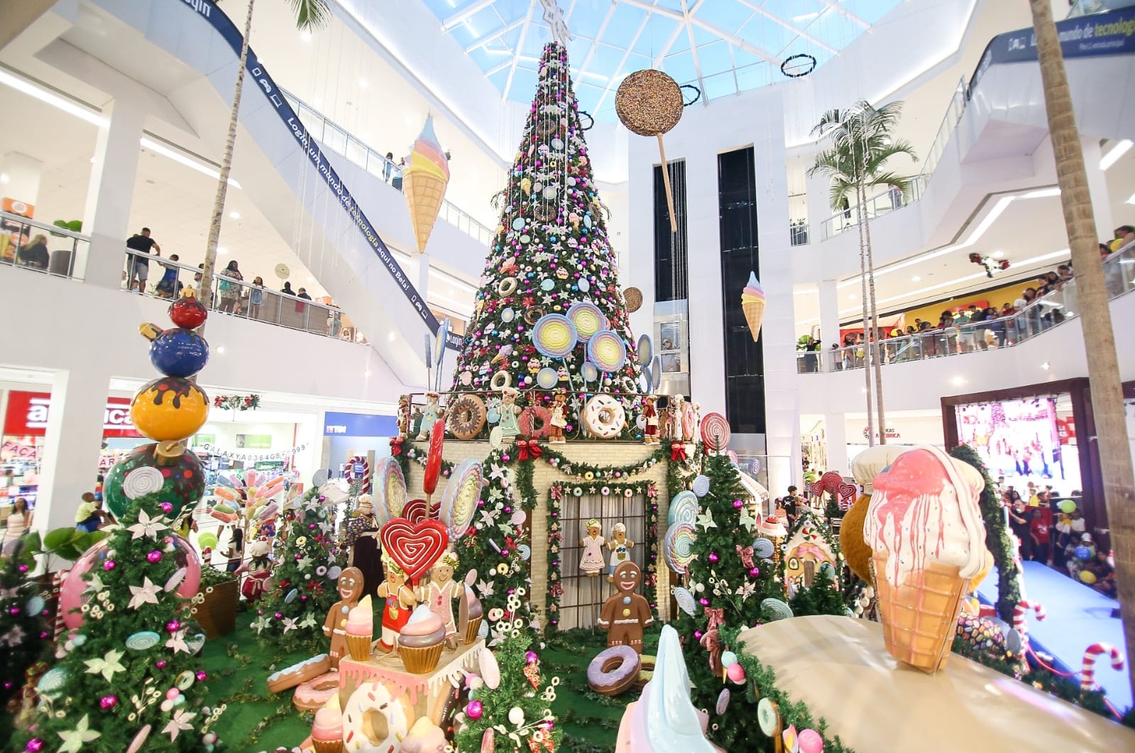 Emoção e magia marcam a chegada do Papai Noel no Shopping Bela Vista - Shopping Bela Vista Emoção e magia marcam a chegada do Papai Noel no Shopping Bela Vista - Shopping Bela Vista